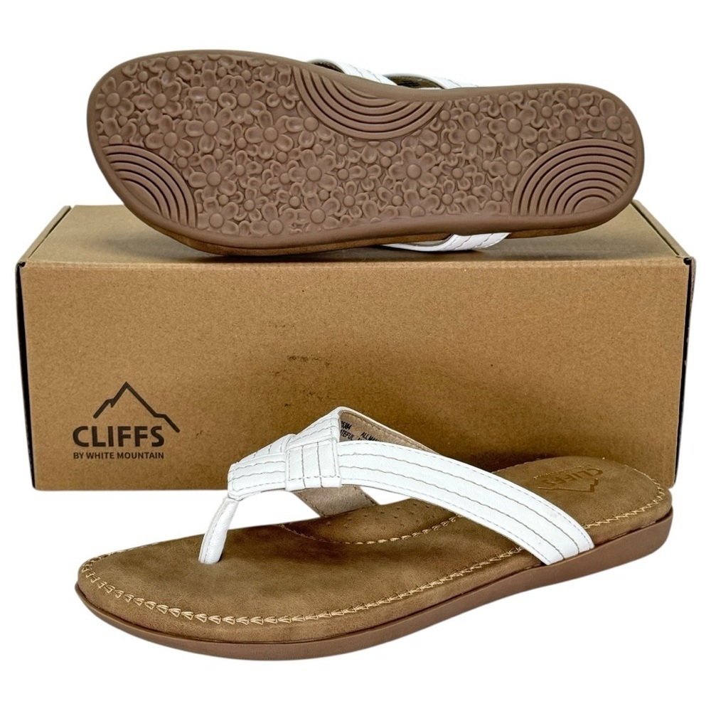 Cliffs by White Mountain Fateful White Faux Leather Womens Thong Sandals Size 8M - Picture 11 of 12